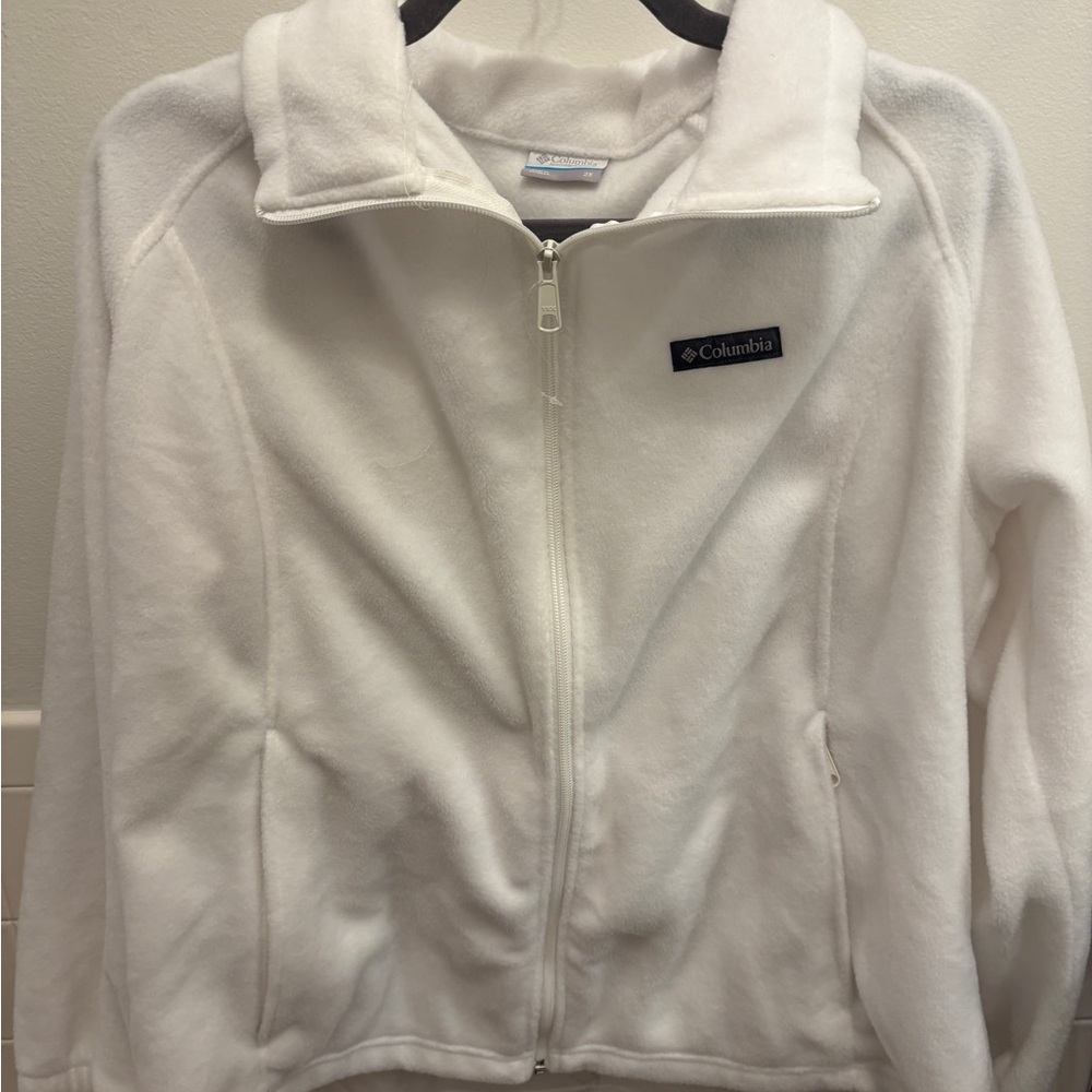 Columbia Soft White Zip-Up Fleece